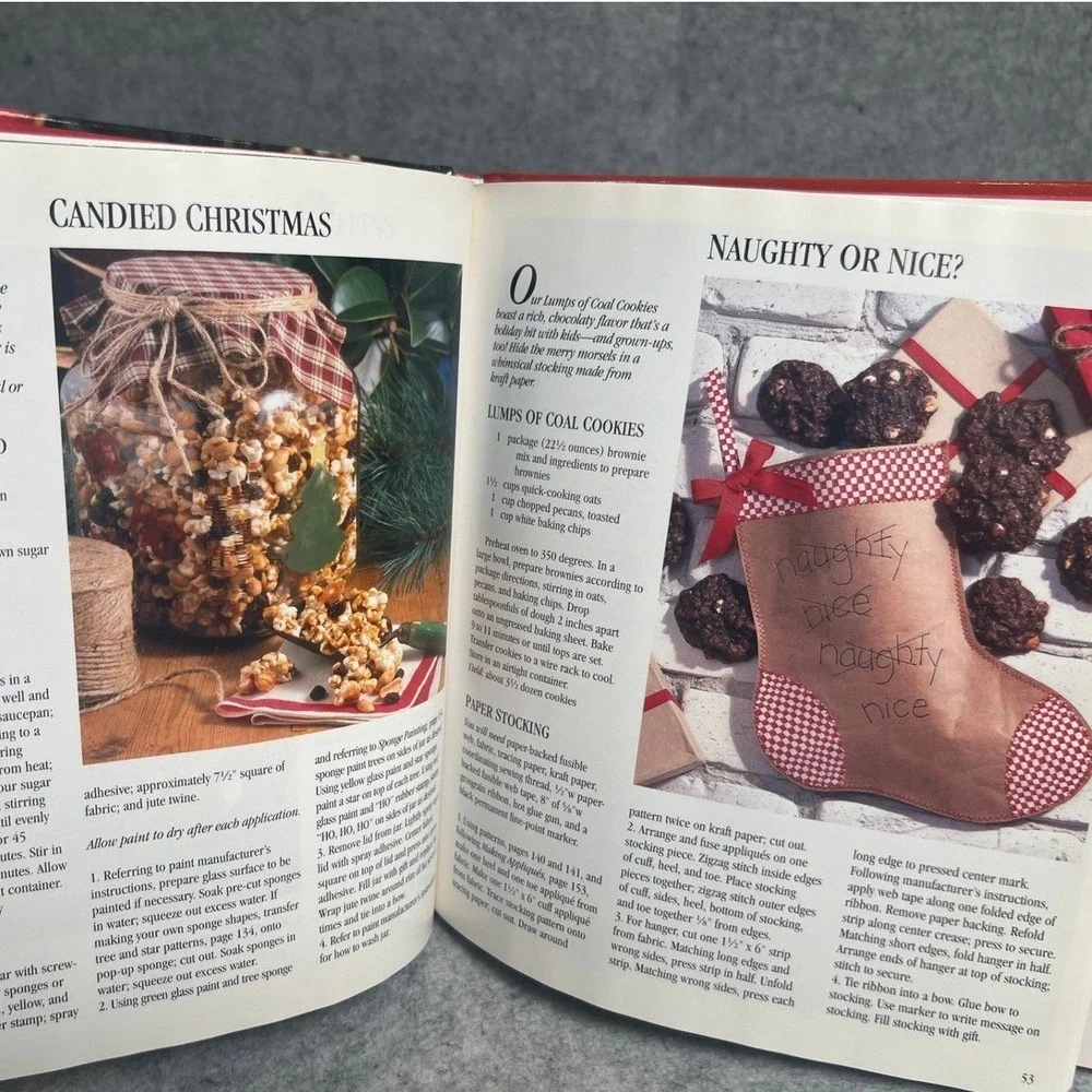 Christmas Gifts of‎ Good Taste - Holiday Cookbook 2001